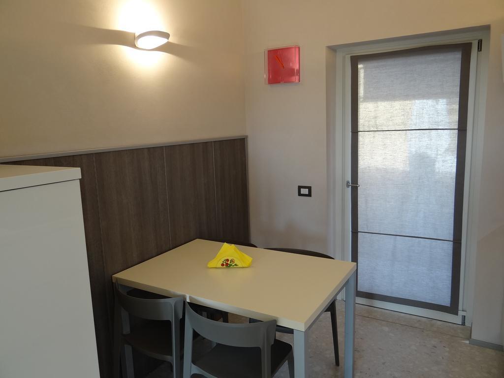Theater Verona Luxury Apartment Bilik gambar